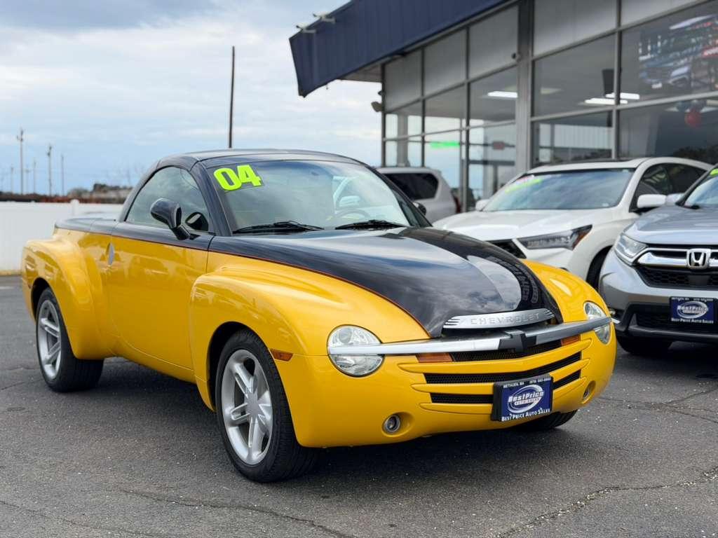 Chevrolet SSR Reg Cab 116.0" WB LS 2004