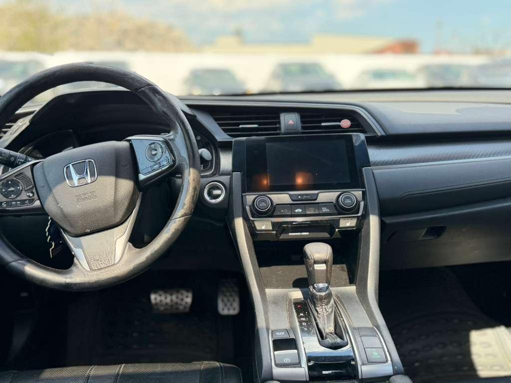 Honda Civic Hatchback Sport Touring CVT 2017