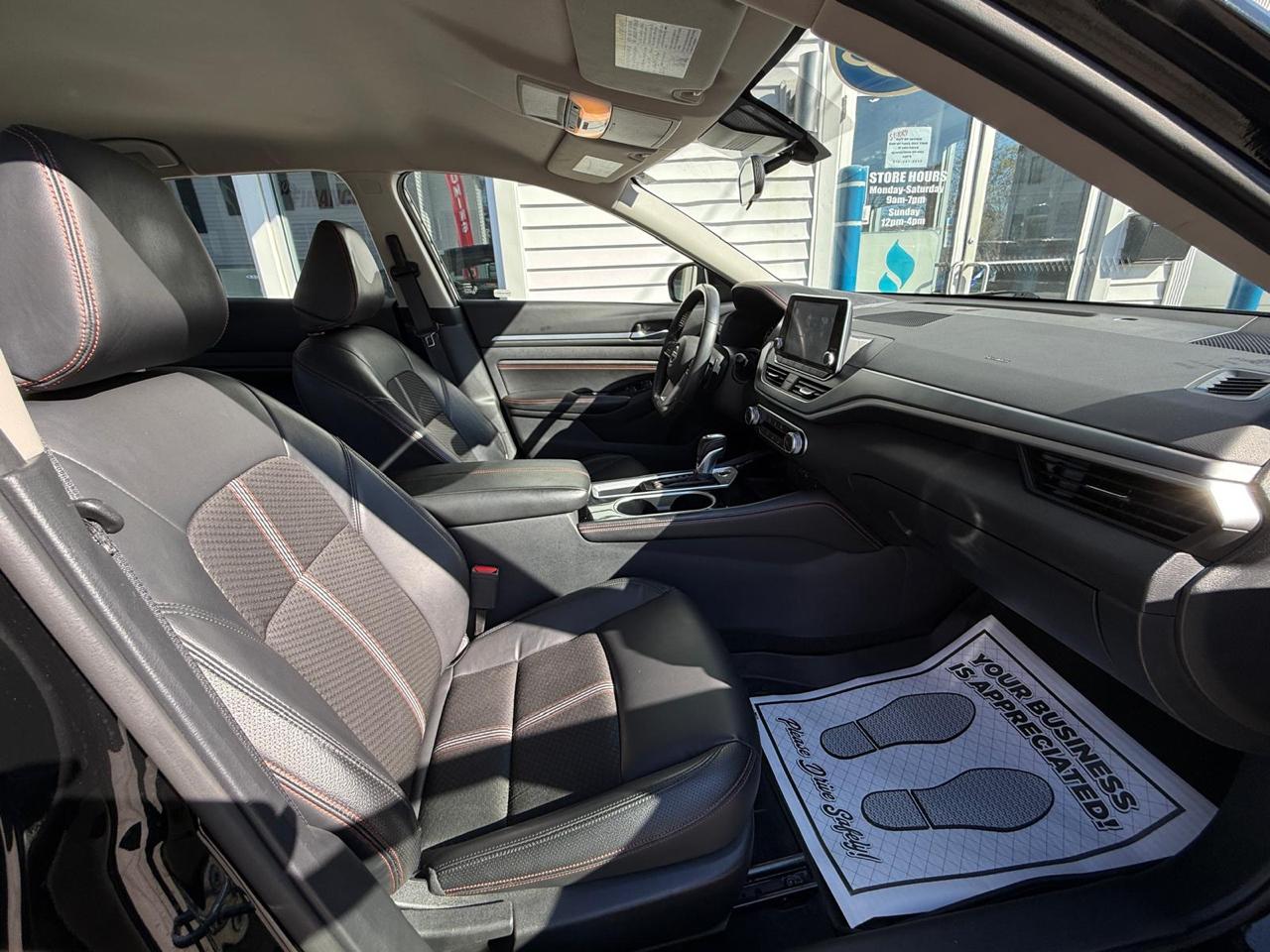 Nissan Altima 2.5 SR Sedan 2023