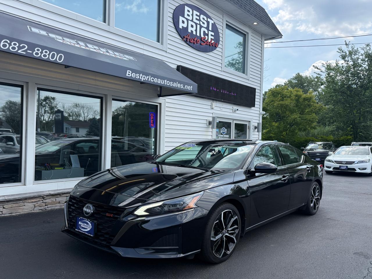 Nissan Altima 2.5 SR Sedan 2023