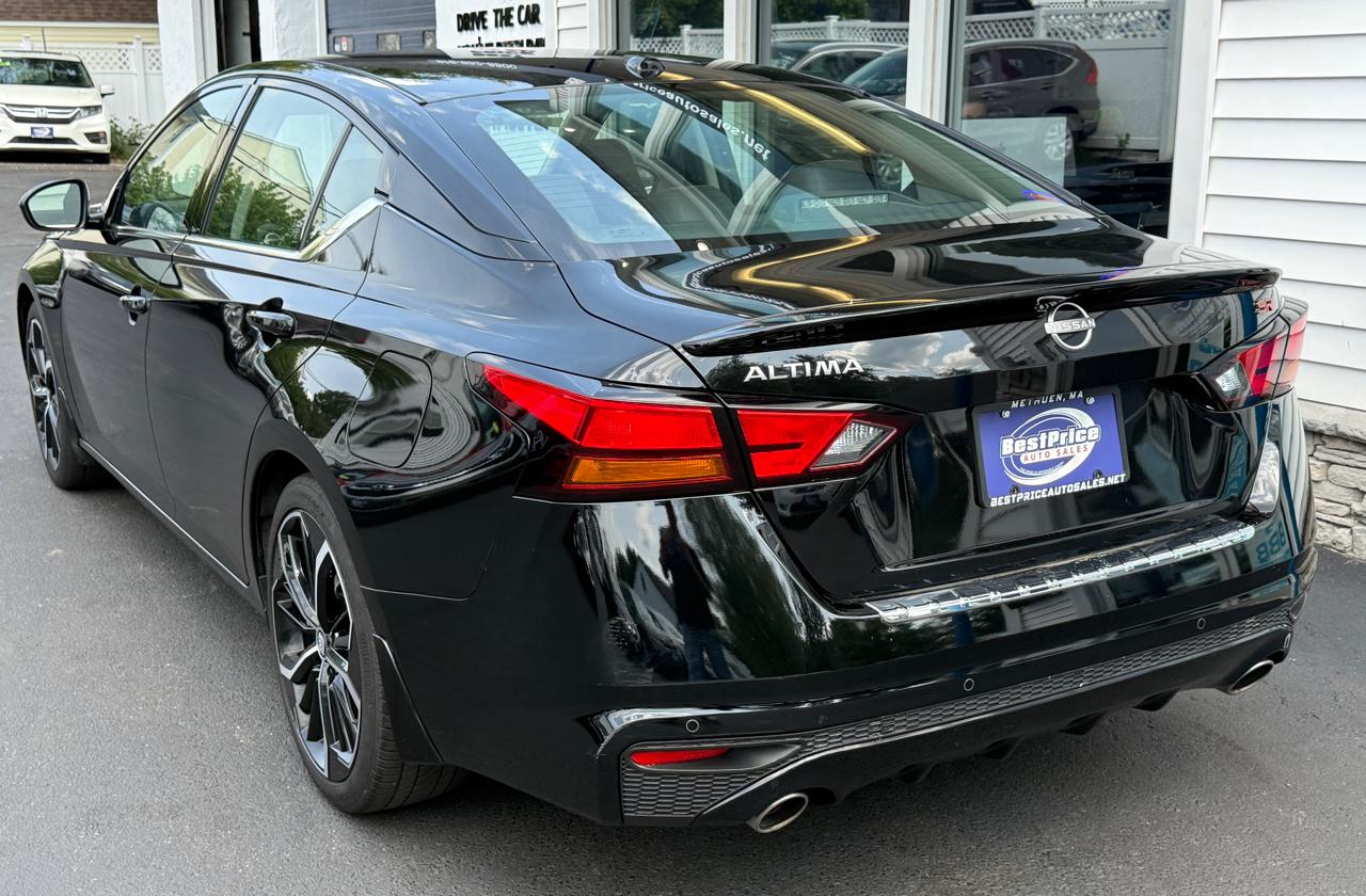 Nissan Altima 2.5 SR Sedan 2023