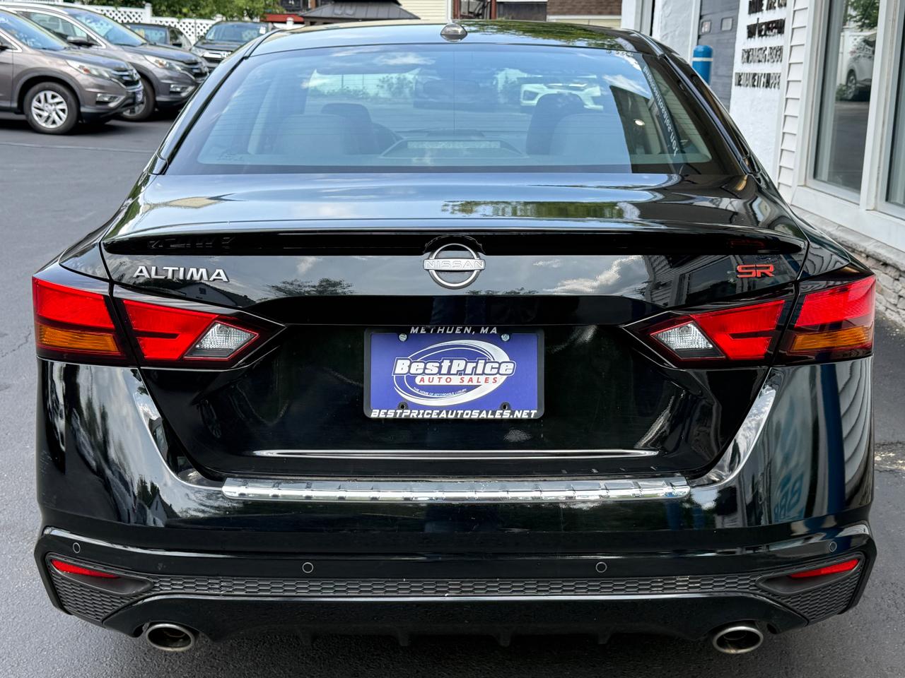 Nissan Altima 2.5 SR Sedan 2023