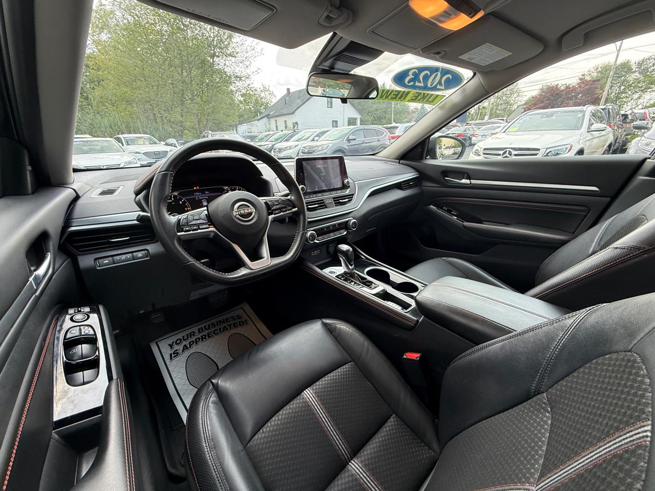 Nissan Altima 2.5 SR Sedan 2023