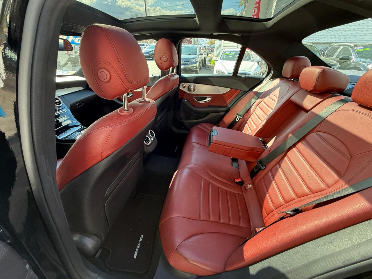 Mercedes-Benz C-Class C 300 4MATIC Sedan 2018