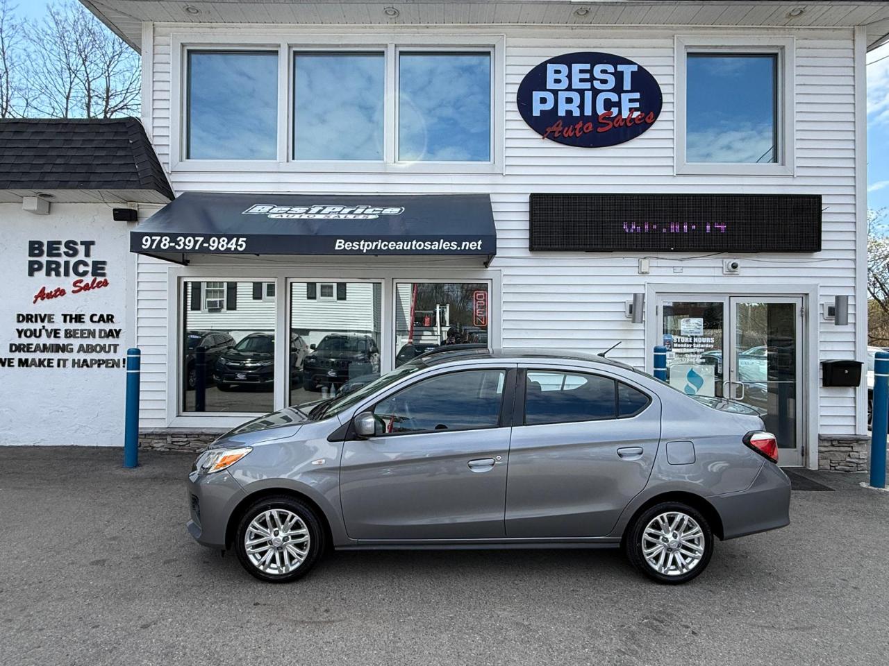 Mitsubishi Mirage G4 Black Edition CVT 2022