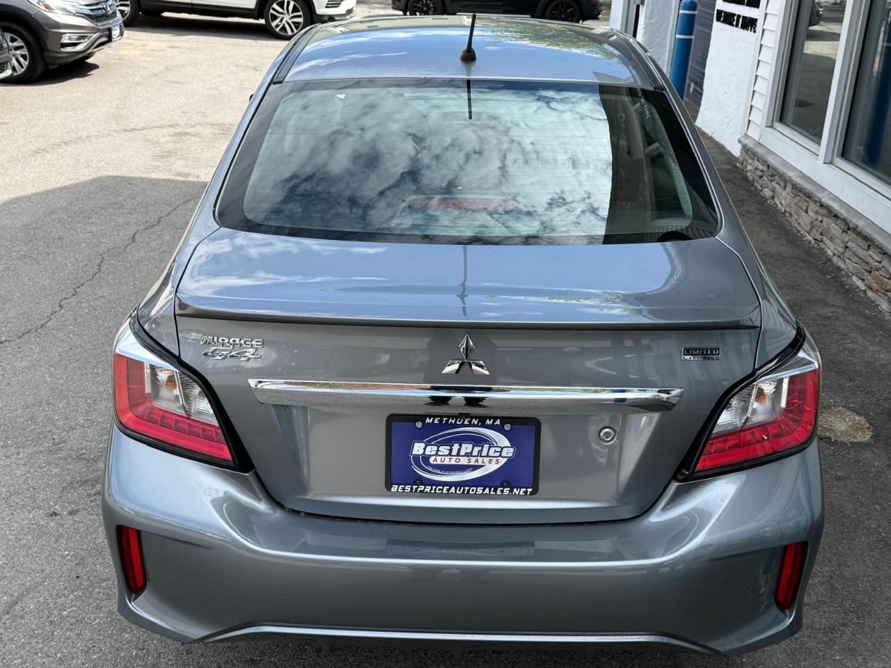Mitsubishi Mirage G4 Black Edition CVT 2022
