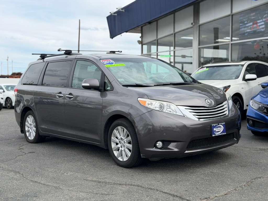 Toyota Sienna 5dr 7-Pass Van V6 Ltd AWD (Natl) 2014