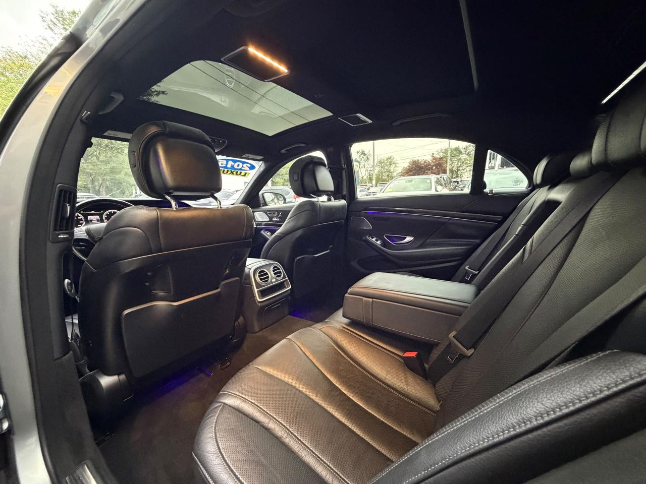 Mercedes-Benz S-Class 4dr Sdn S 550 RWD 2015