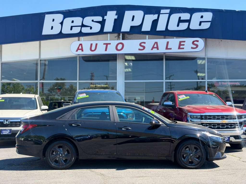 Hyundai Elantra SEL IVT 2023
