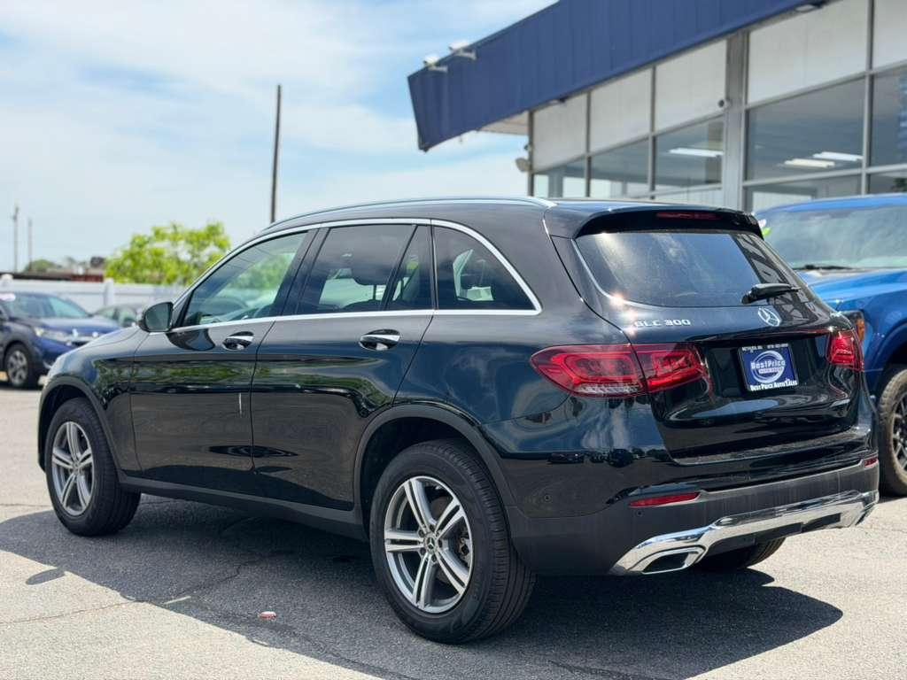 Mercedes-Benz GLC GLC 300 4MATIC SUV 2021