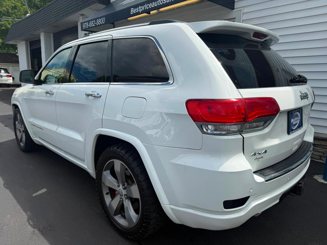 Jeep Grand Cherokee 4WD 4dr Overland 2014