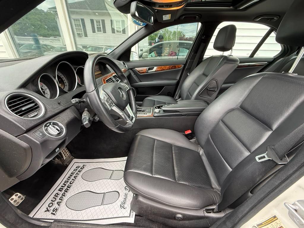 Mercedes-Benz C-Class 4dr Sdn C 300 Sport 4MATIC 2012