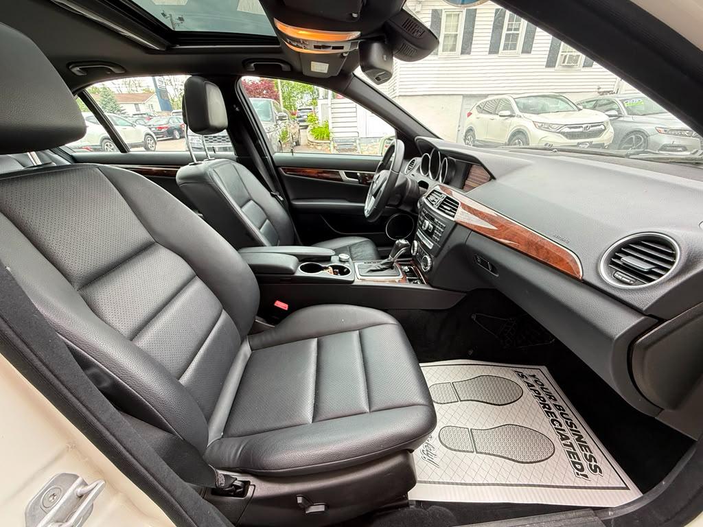 Mercedes-Benz C-Class 4dr Sdn C 300 Sport 4MATIC 2012