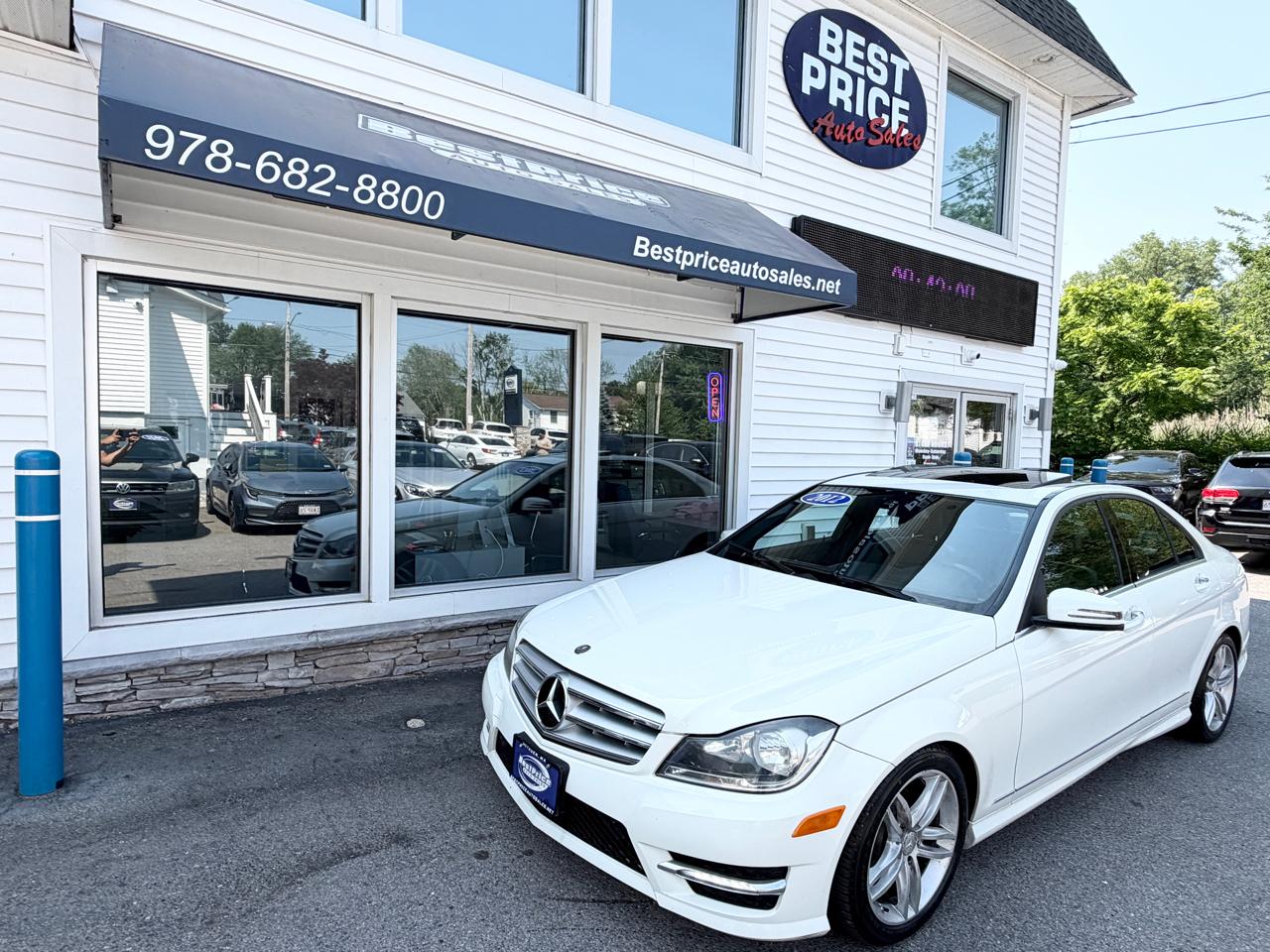 Mercedes-Benz C-Class 4dr Sdn C 300 Sport 4MATIC 2012