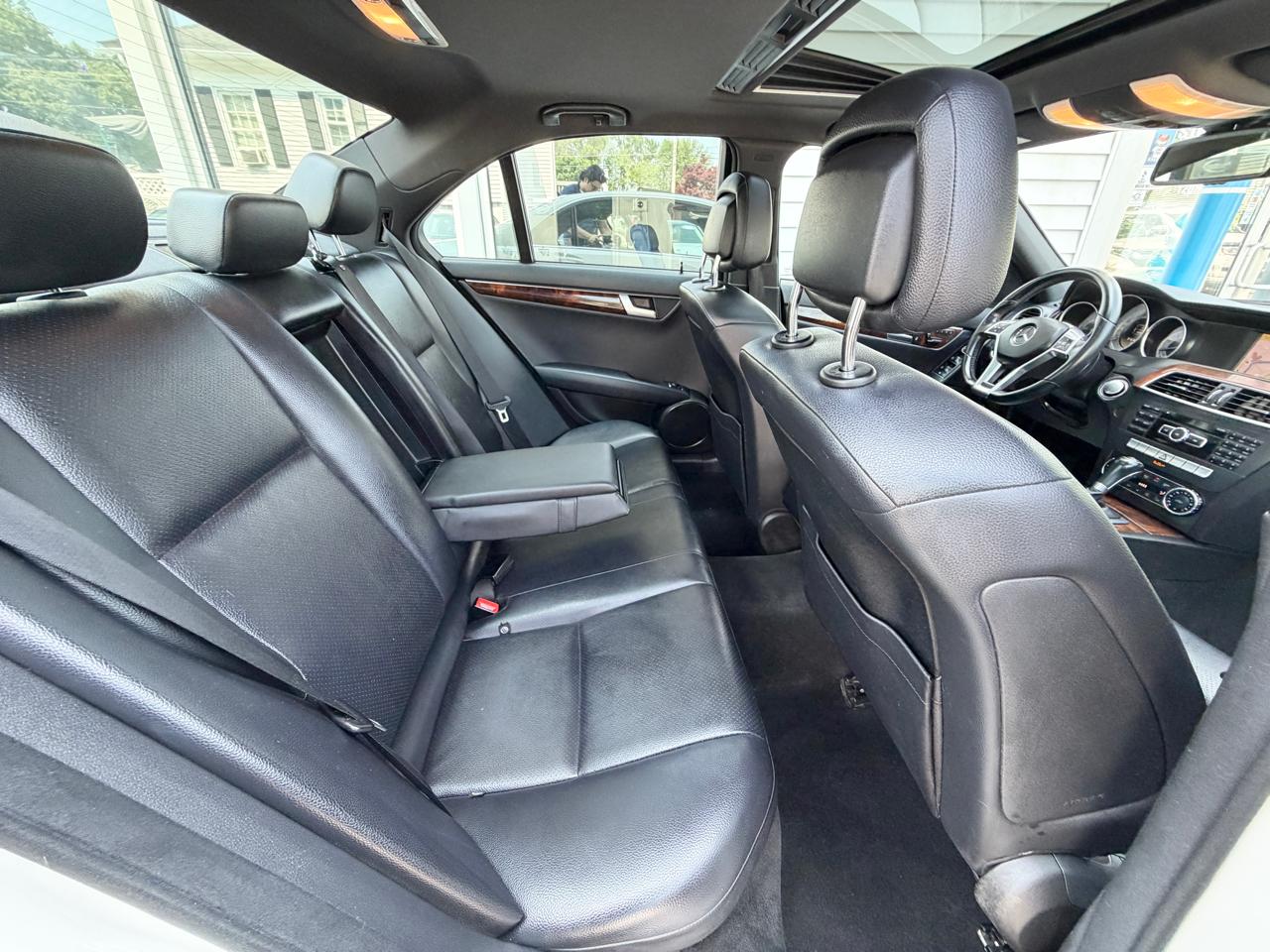 Mercedes-Benz C-Class 4dr Sdn C 300 Sport 4MATIC 2012