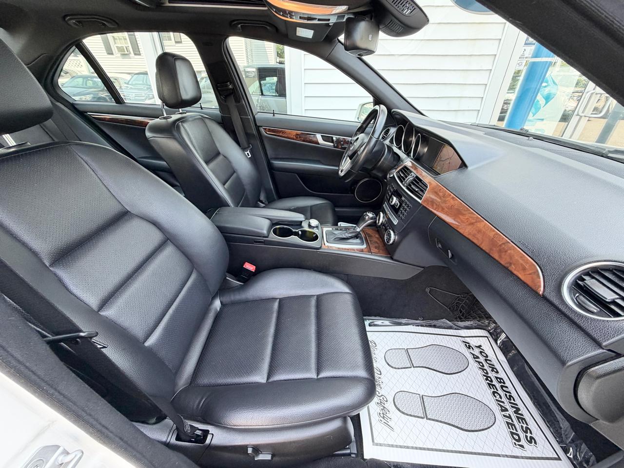 Mercedes-Benz C-Class 4dr Sdn C 300 Sport 4MATIC 2012