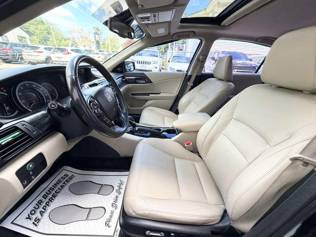 Honda Accord Sedan 4dr I4 CVT EX-L w/Navi & Honda Sensing 2016