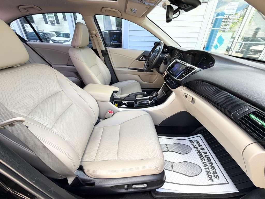 Honda Accord Sedan 4dr I4 CVT EX-L w/Navi & Honda Sensing 2016