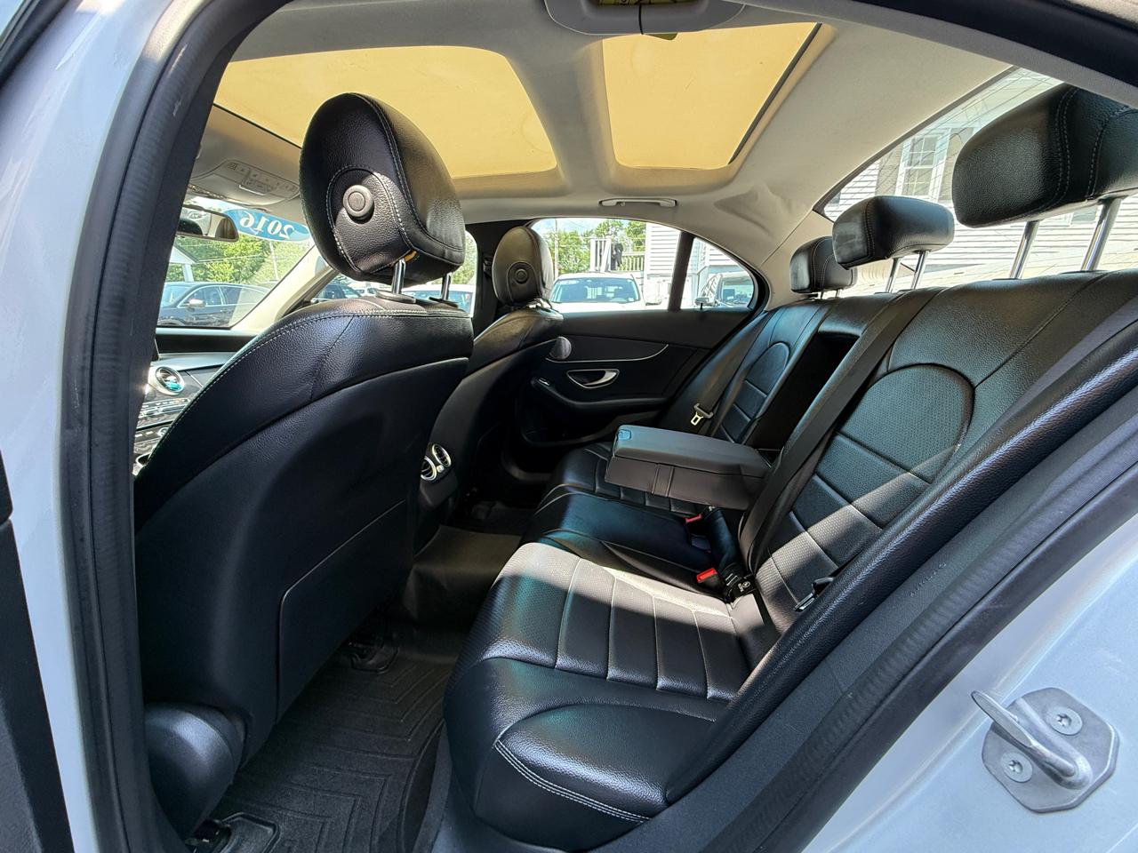 Mercedes-Benz C-Class 4dr Sdn C 300 4MATIC 2016