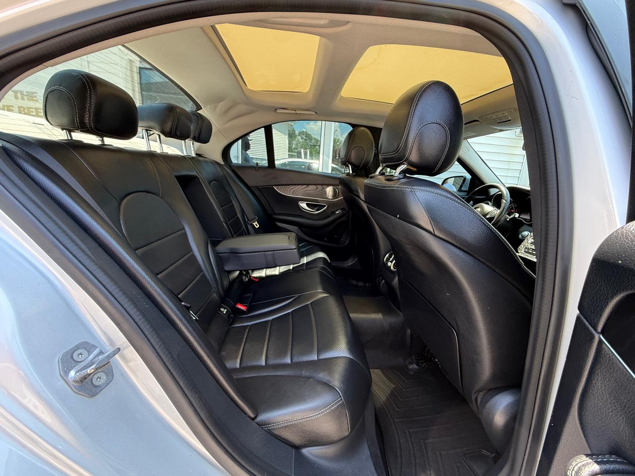 Mercedes-Benz C-Class 4dr Sdn C 300 4MATIC 2016