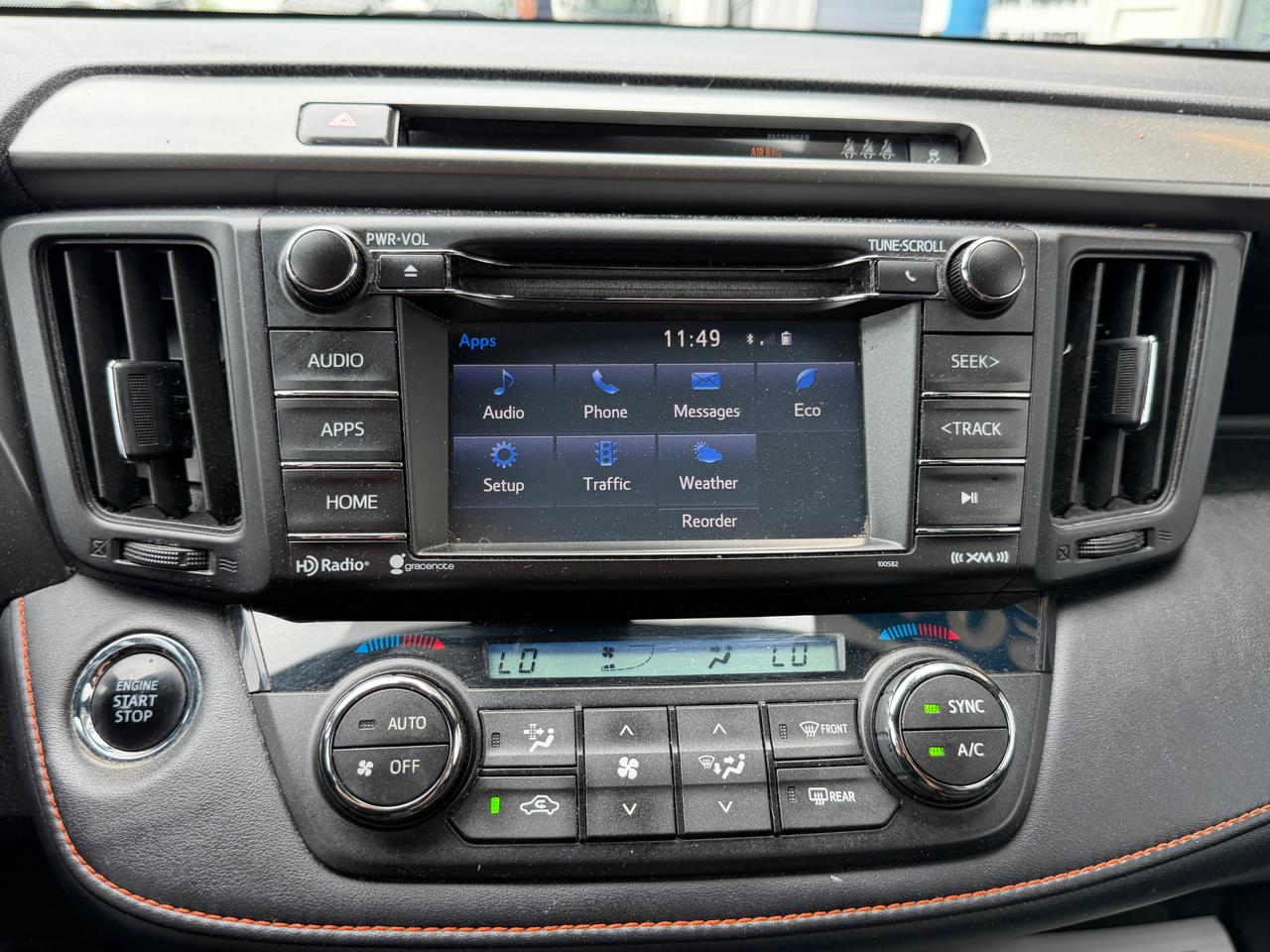 Toyota RAV4 SE AWD (Natl) 2017