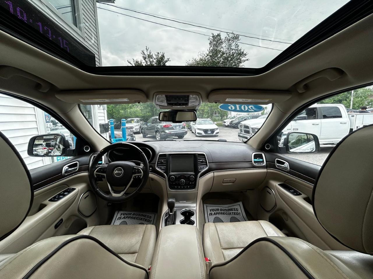 Jeep Grand Cherokee 4WD 4dr Overland 2016