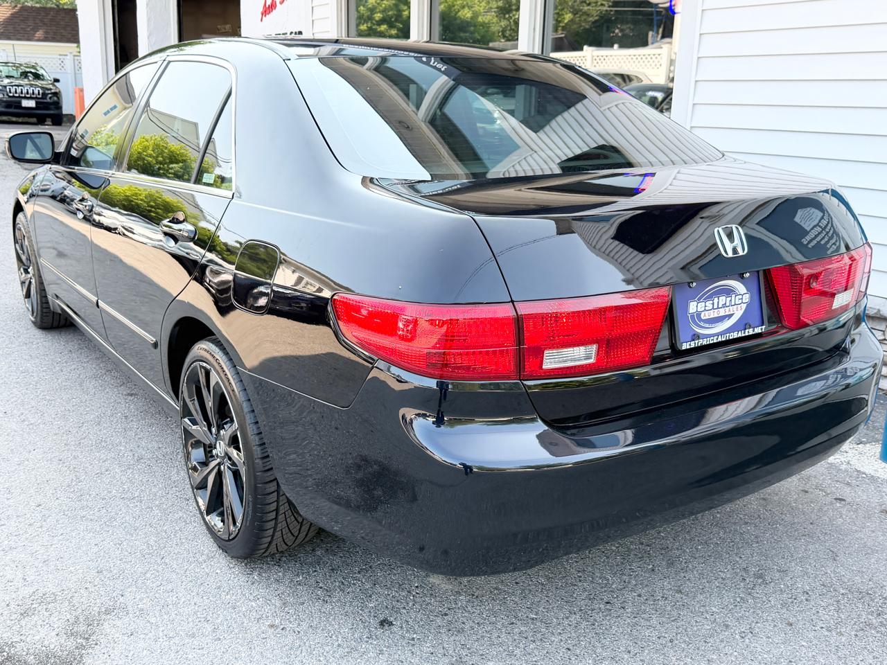 Honda Accord Sdn LX AT 2005