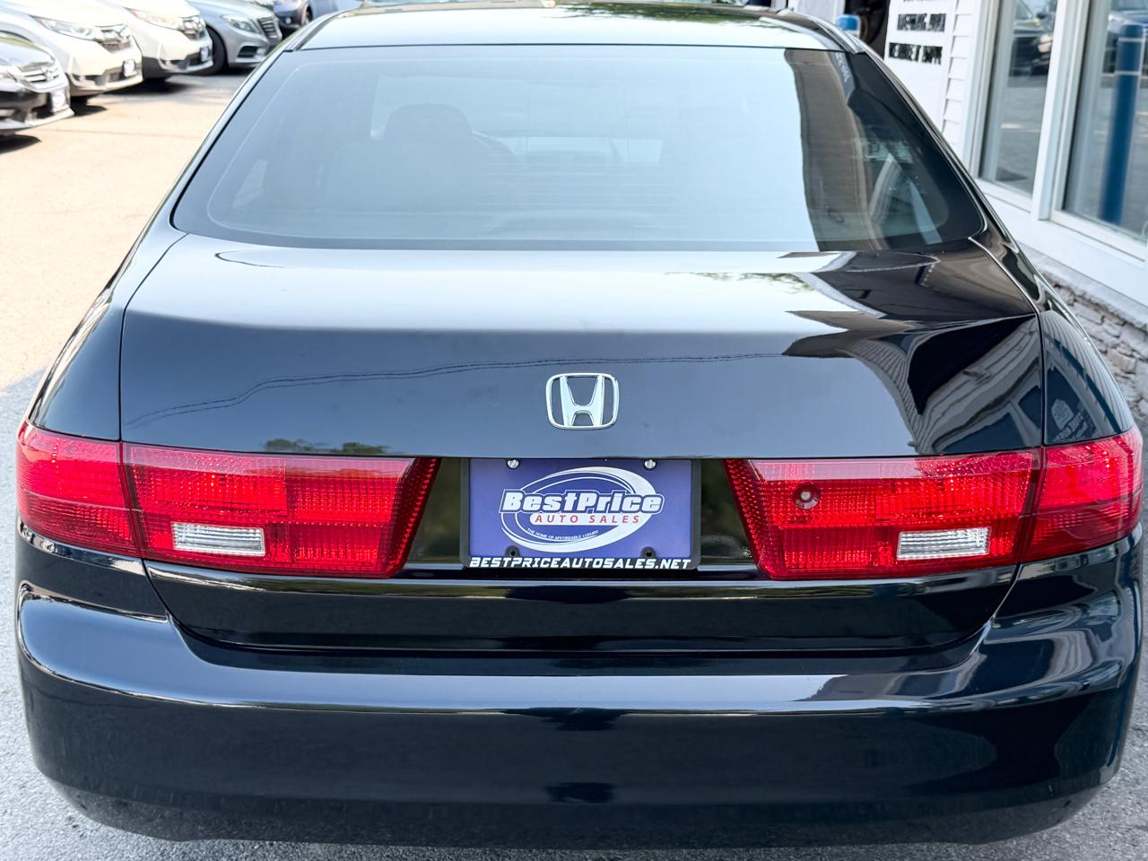 Honda Accord Sdn LX AT 2005