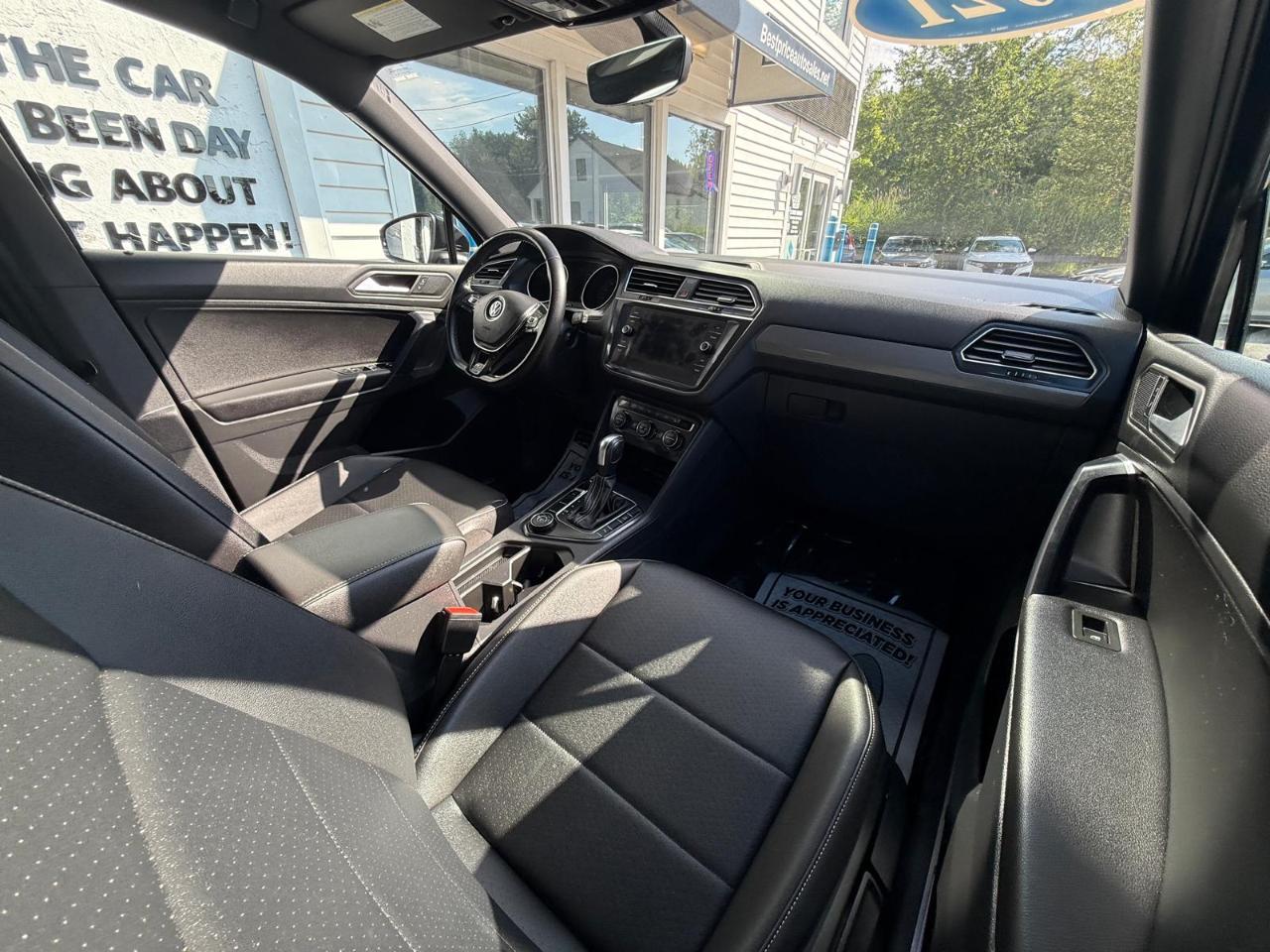 Volkswagen Tiguan 2.0T SE R-Line Black 4MOTION 2021