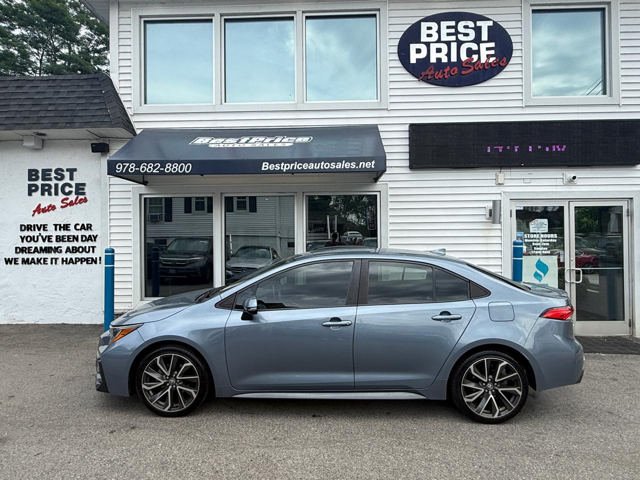 Toyota Corolla Nightshade CVT (Natl) 2021
