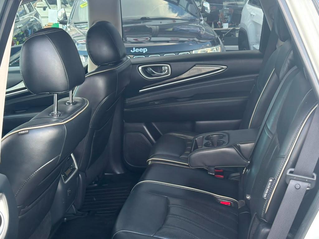 Infiniti QX60 LUXE AWD 2019