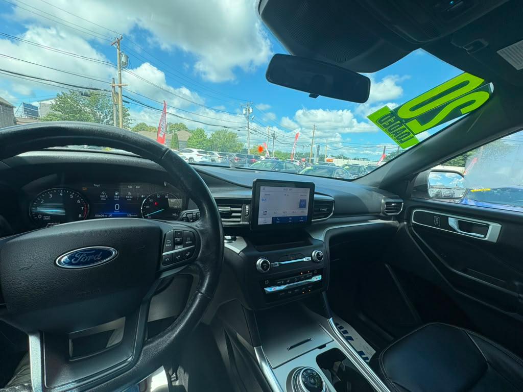 Ford Explorer XLT 4WD 2020