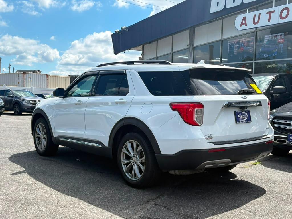 Ford Explorer XLT 4WD 2020