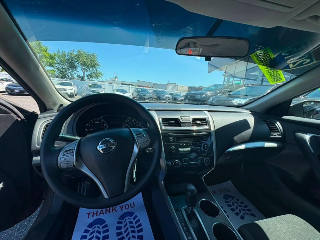Nissan Altima 4dr Sdn I4 2.5 S 2015