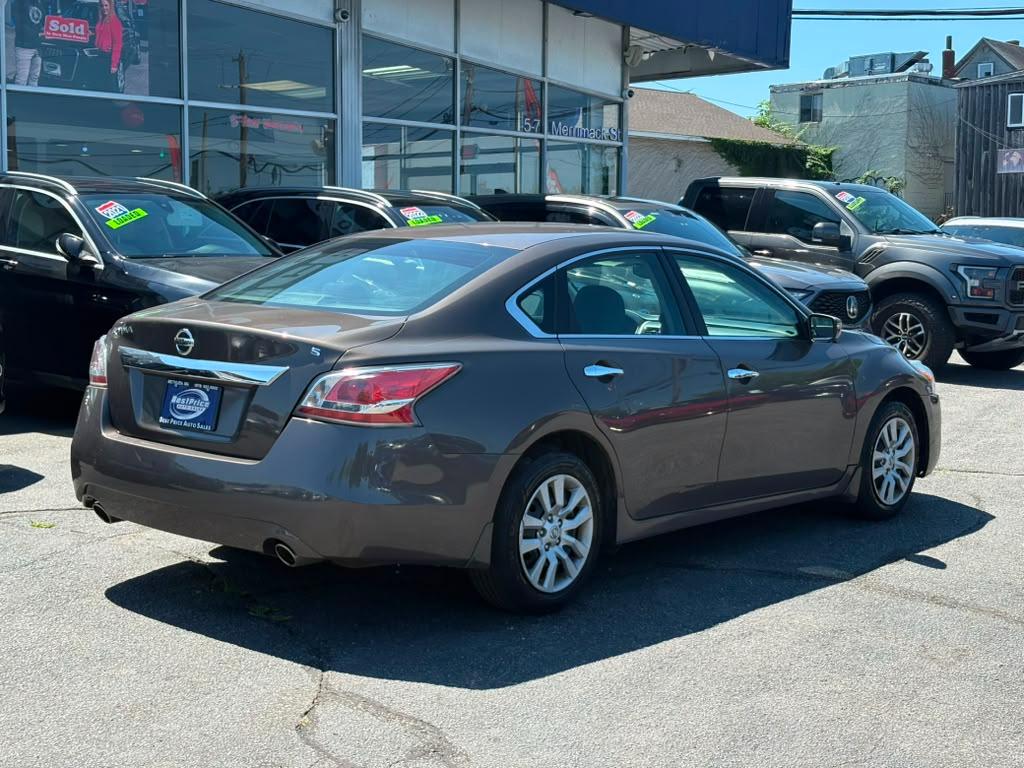 Nissan Altima 4dr Sdn I4 2.5 S 2015