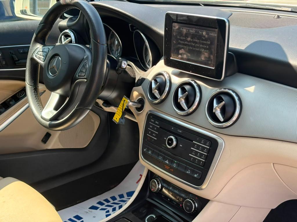 Mercedes-Benz GLA GLA 250 4MATIC SUV 2017