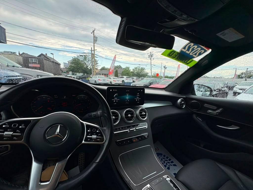 Mercedes-Benz GLC GLC 300 4MATIC SUV 2022