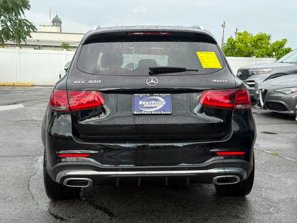 Mercedes-Benz GLC GLC 300 4MATIC SUV 2022