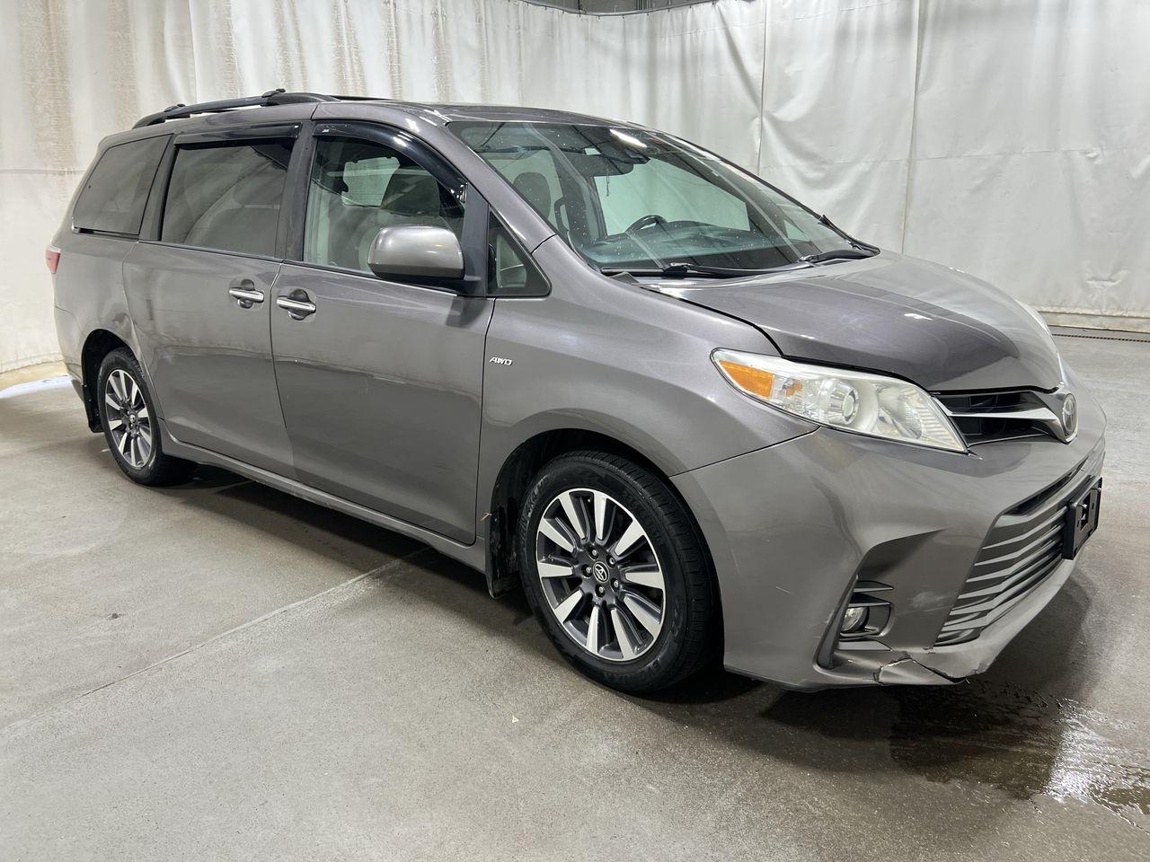 Toyota Sienna XLE AWD 7-Passenger (Natl) 2019