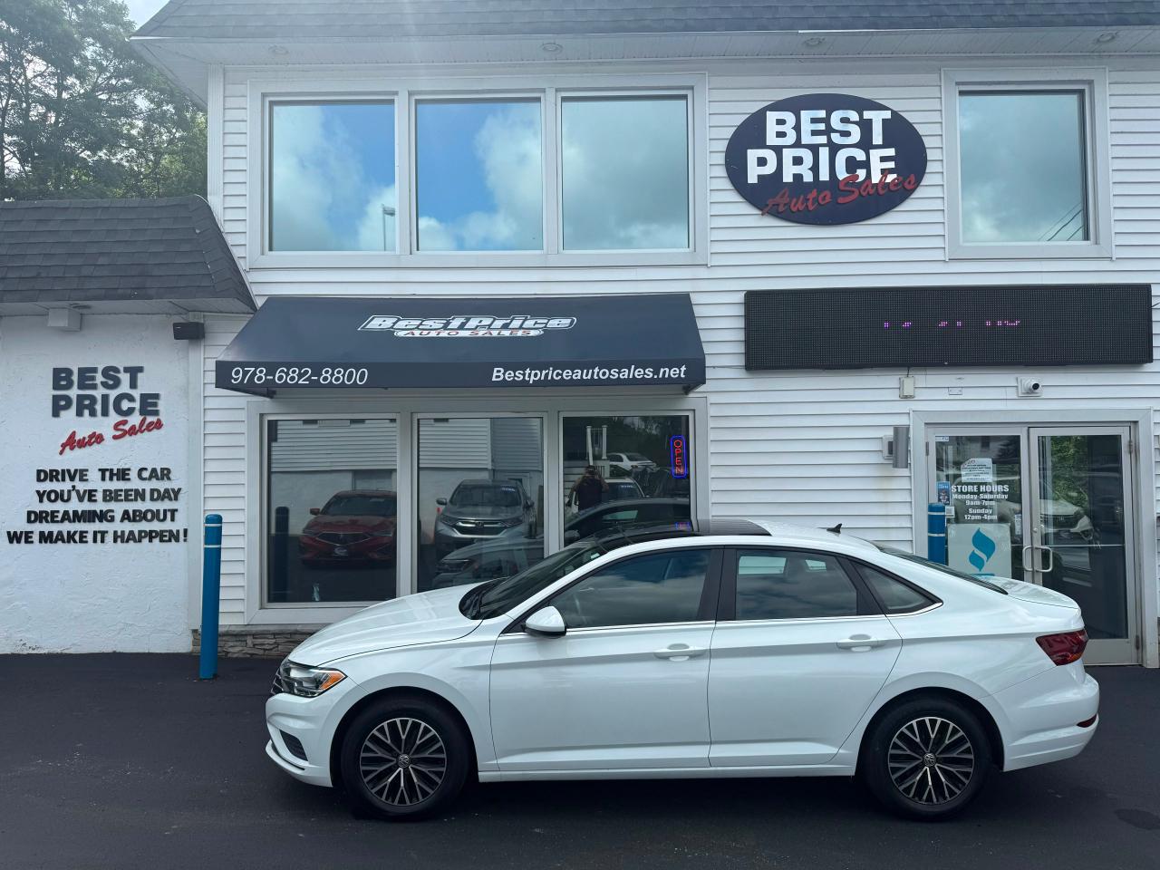 Volkswagen Jetta R-Line Auto w/ULEV 2019