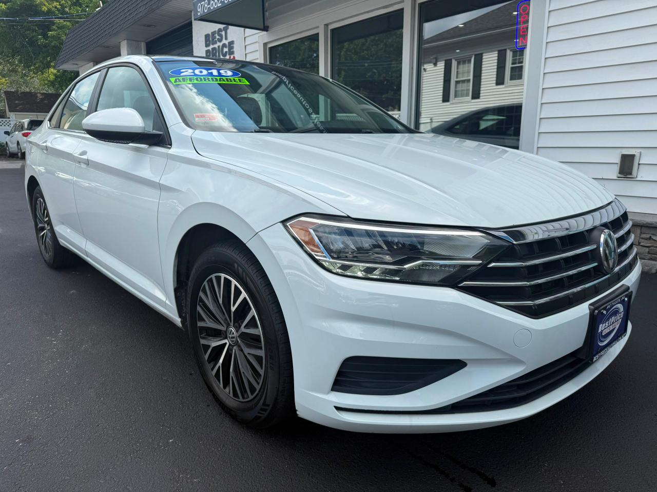 Volkswagen Jetta R-Line Auto w/ULEV 2019