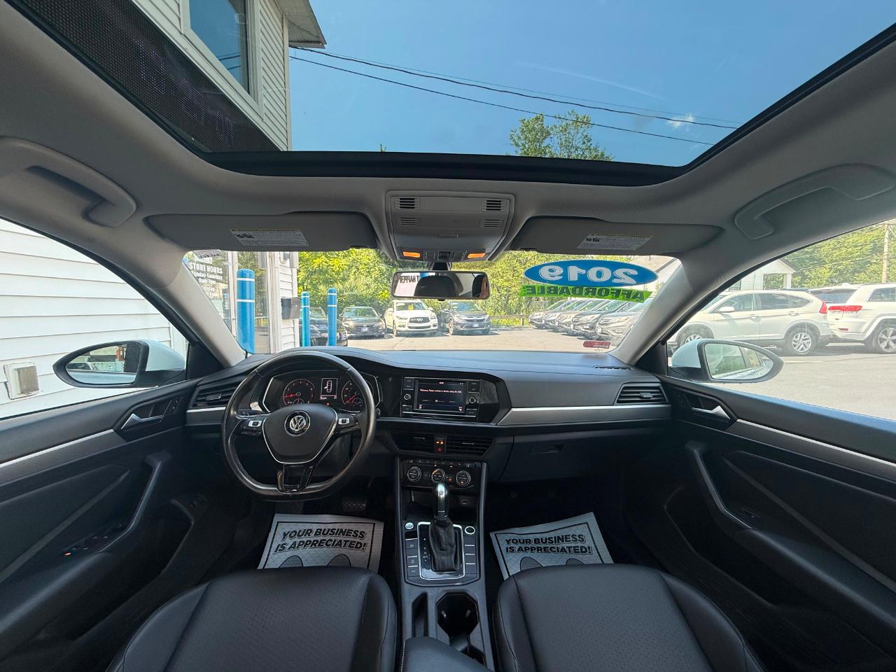 Volkswagen Jetta R-Line Auto w/ULEV 2019