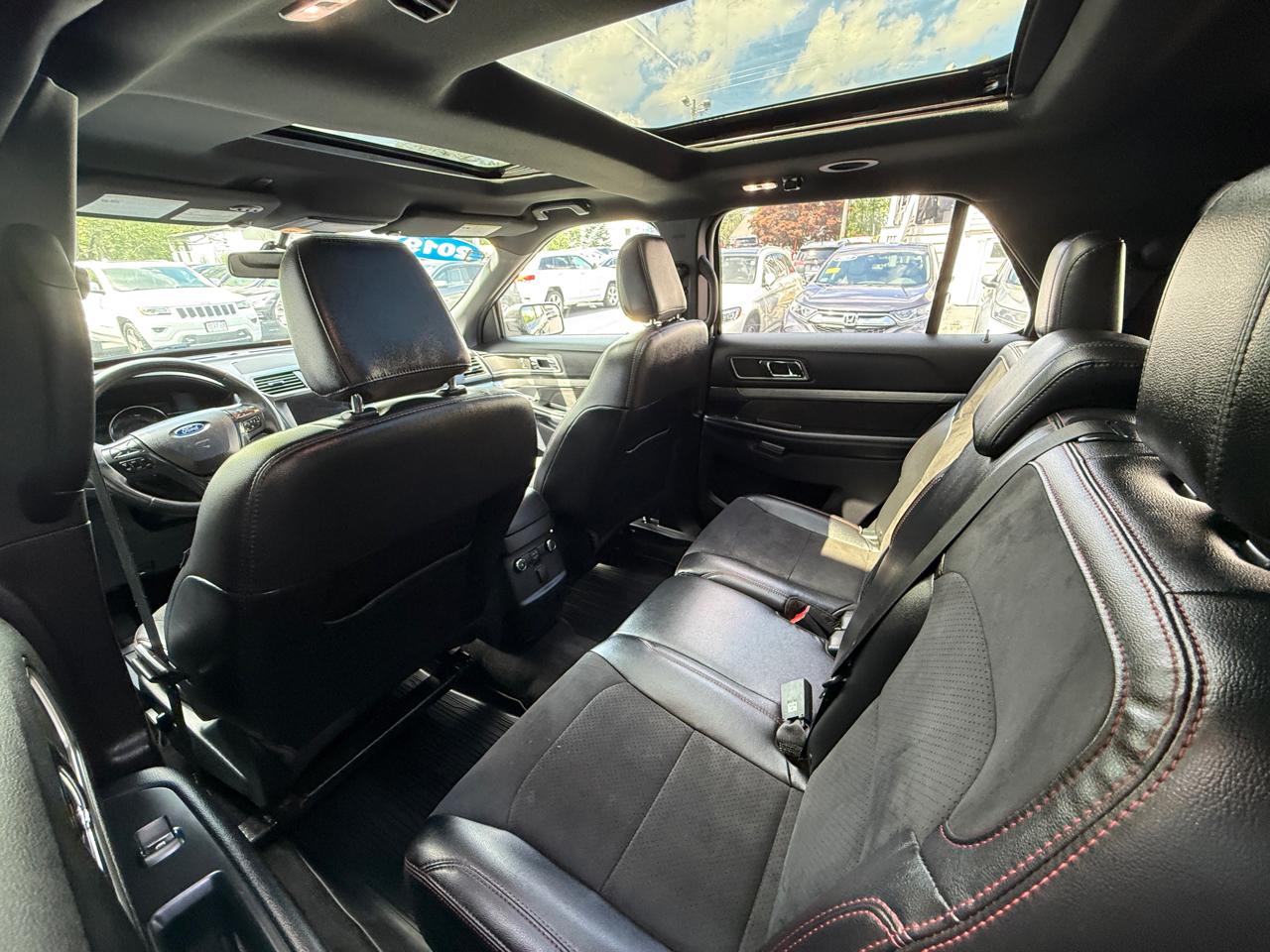 Ford Explorer XLT 4WD 2019