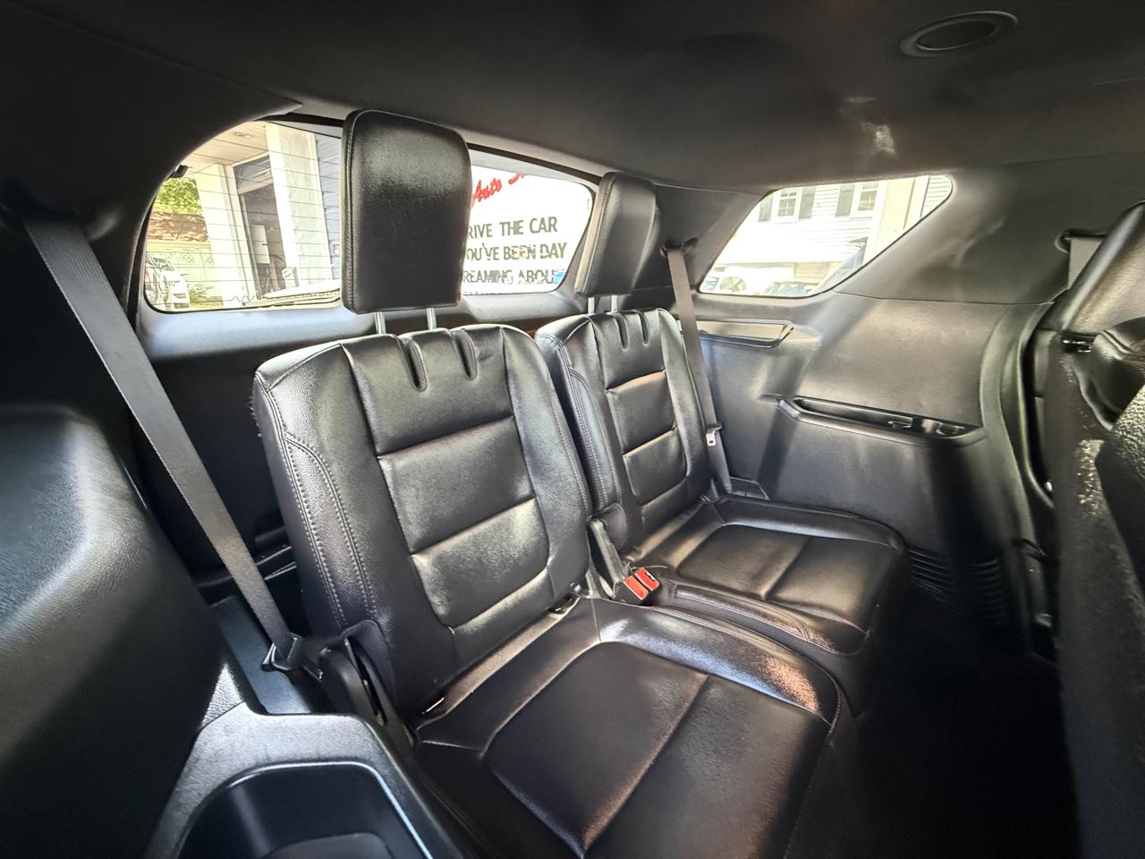 Ford Explorer XLT 4WD 2019