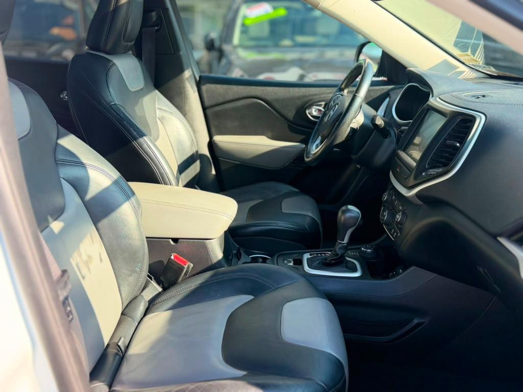 Jeep Cherokee 4WD 4dr Limited 2014
