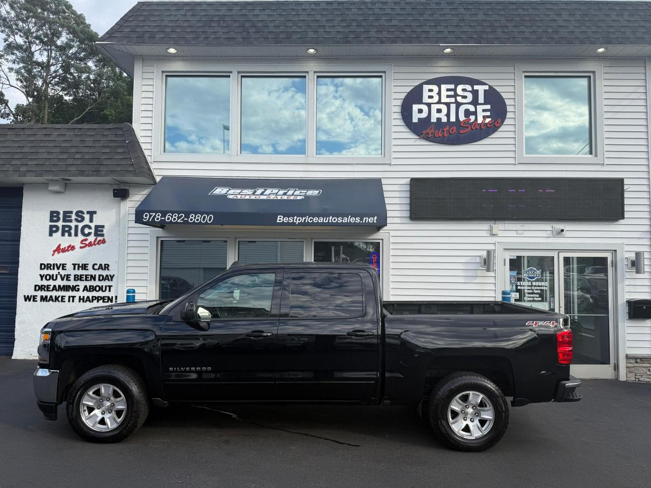 Chevrolet Silverado 1500 4WD Crew Cab 143.5" LT w/1LT 2016