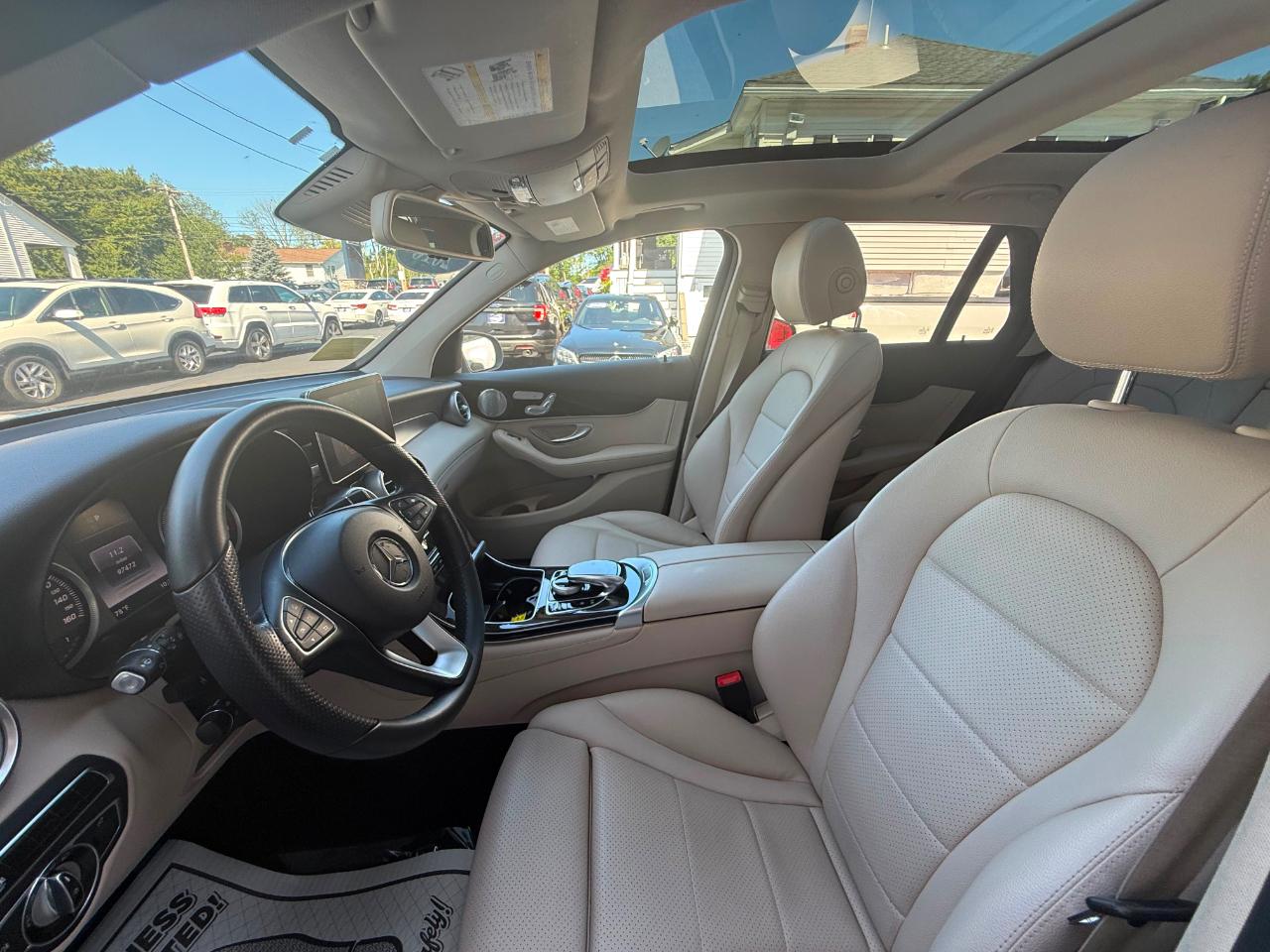 Mercedes-Benz GLC 4MATIC 4dr GLC 300 2016