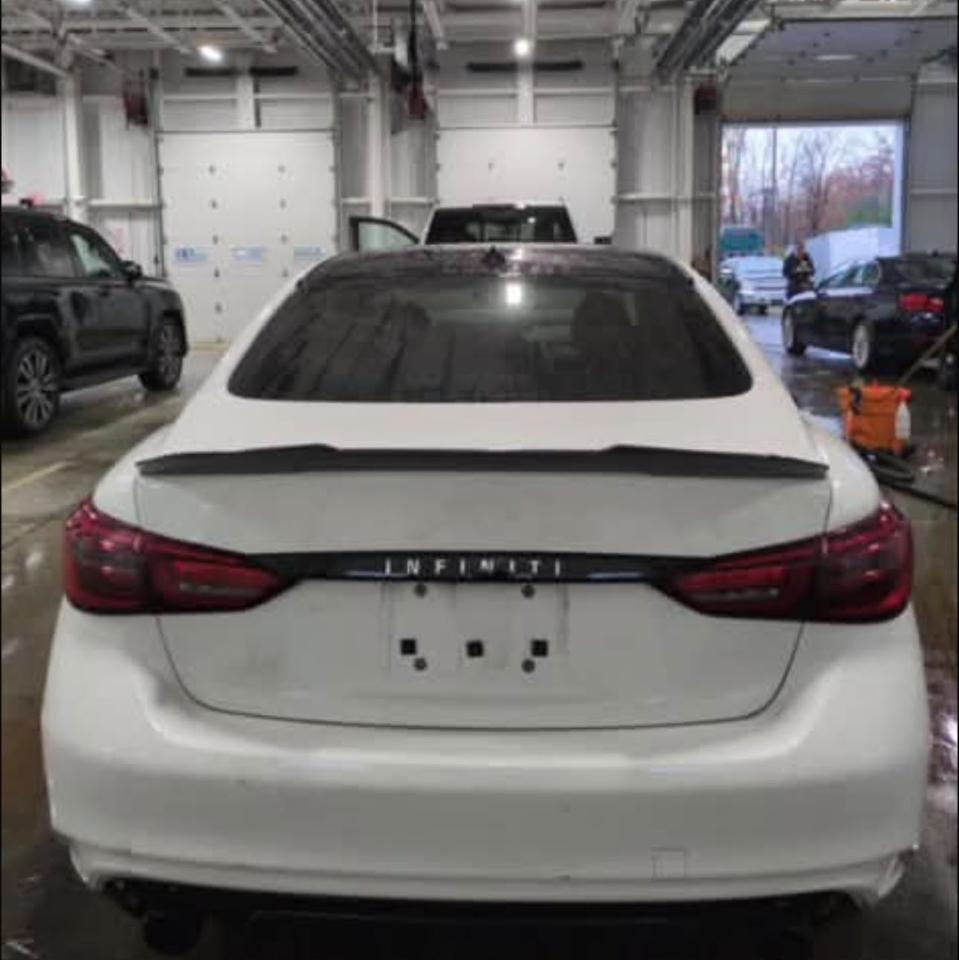 Infiniti Q50 3.0t LUXE AWD 2018