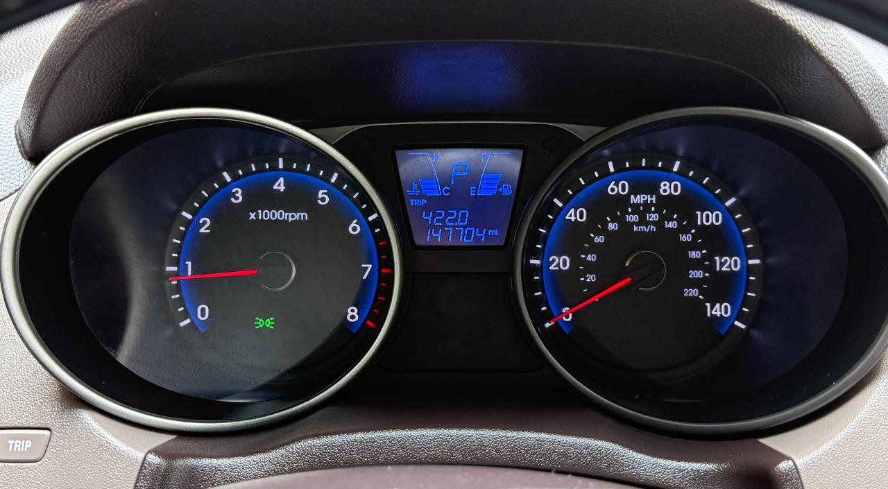 Hyundai Tucson AWD 4dr Auto GLS PZEV 2012
