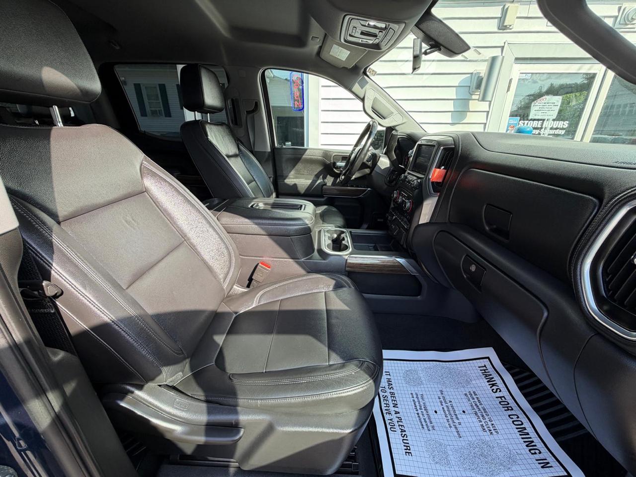 Chevrolet Silverado 1500 4WD Crew Cab 157" RST 2020